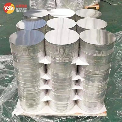 Kleurbedekte PE PVDF Aluminium Cirkelplaat Ronde vorm Aangepaste grootte Hoog vlakheid Burr Free Edge Food Grade